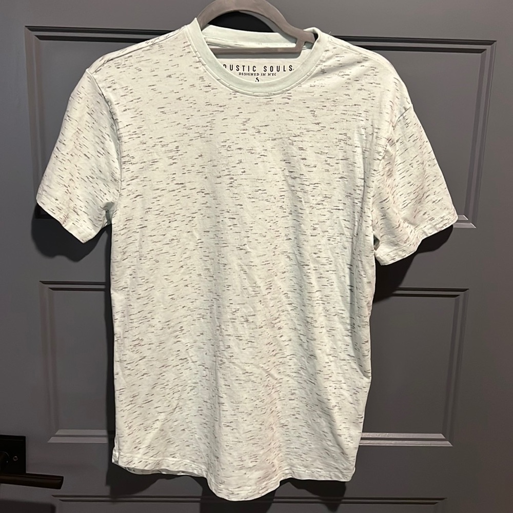 Men’s Small short sleeve tee light green